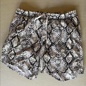 Balance Athletica M Shorts with Liner